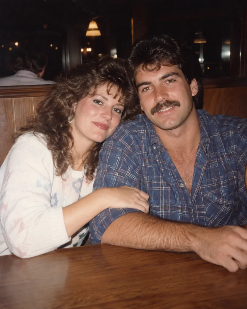 Date-night flash — 1980s couples AI-created scene reference